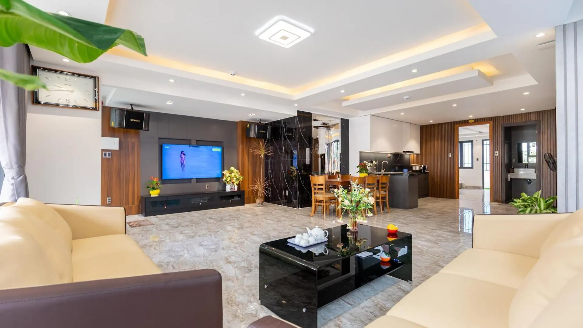 Sunflower Villa - Free Bida - Phong Karaoke - Co Thang May - 10 Phong Ngu - Gan Bien Vung Tau