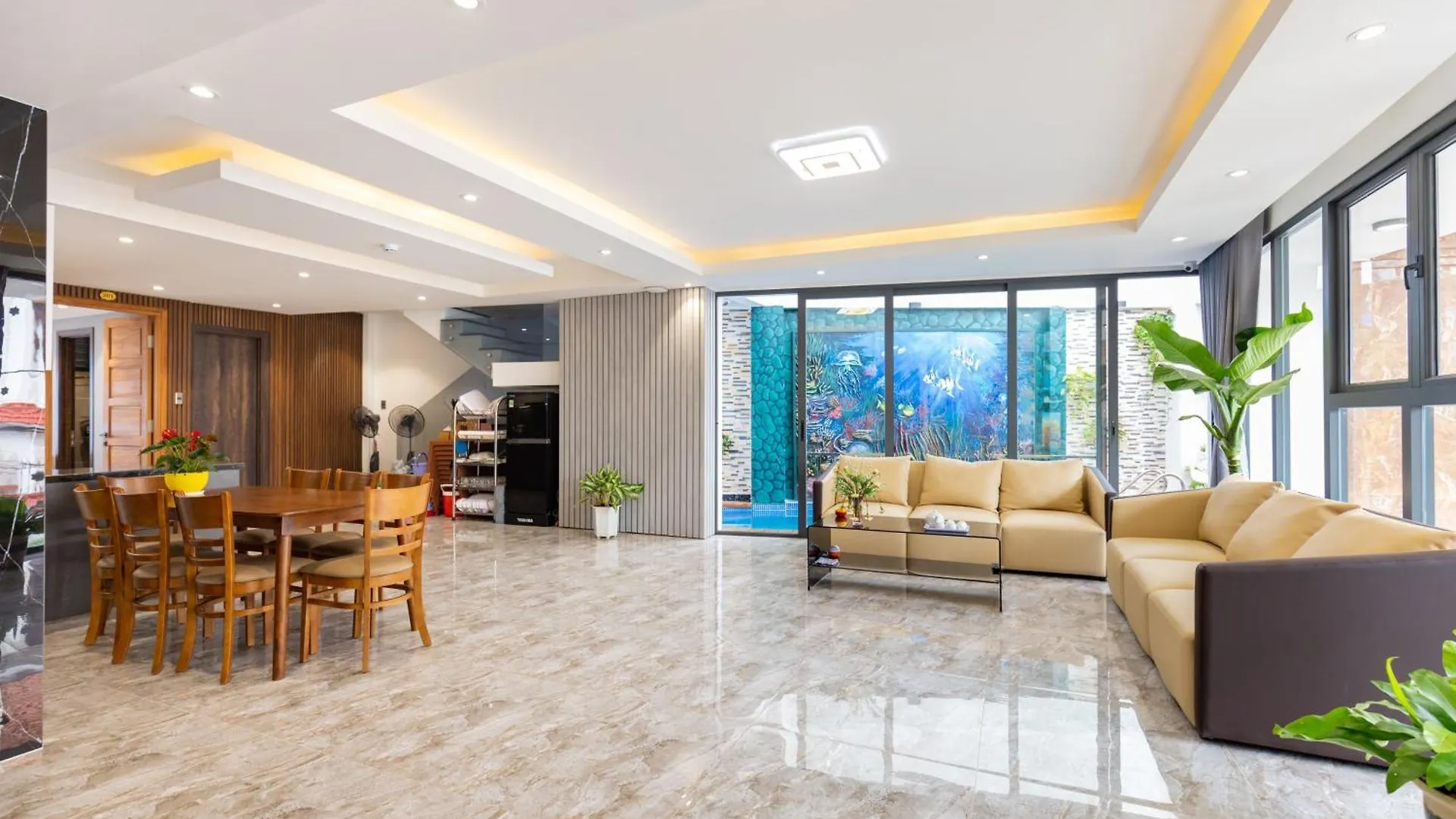 Sunflower Villa - Free Bida - Phong Karaoke - Co Thang May - 10 Phong Ngu - Gan Bien Vung Tau Vietnam